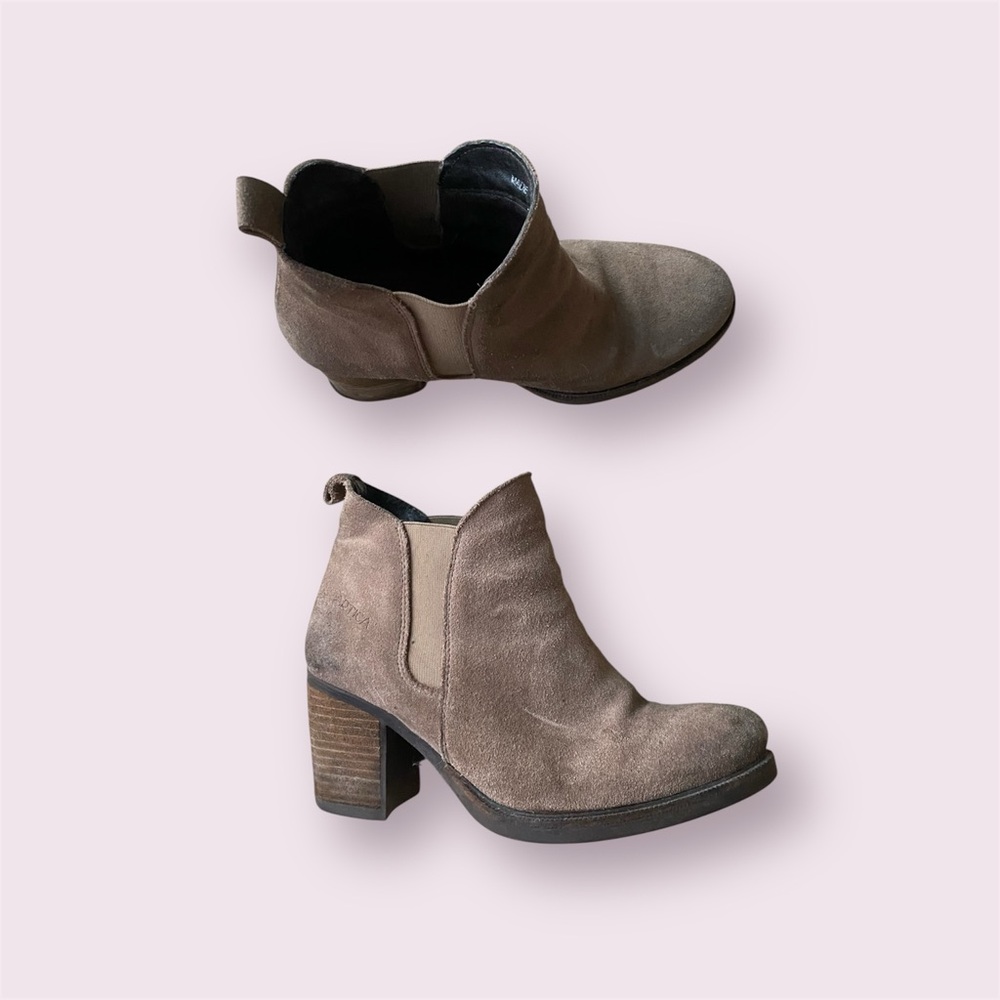 Browns Artica Suede Boots